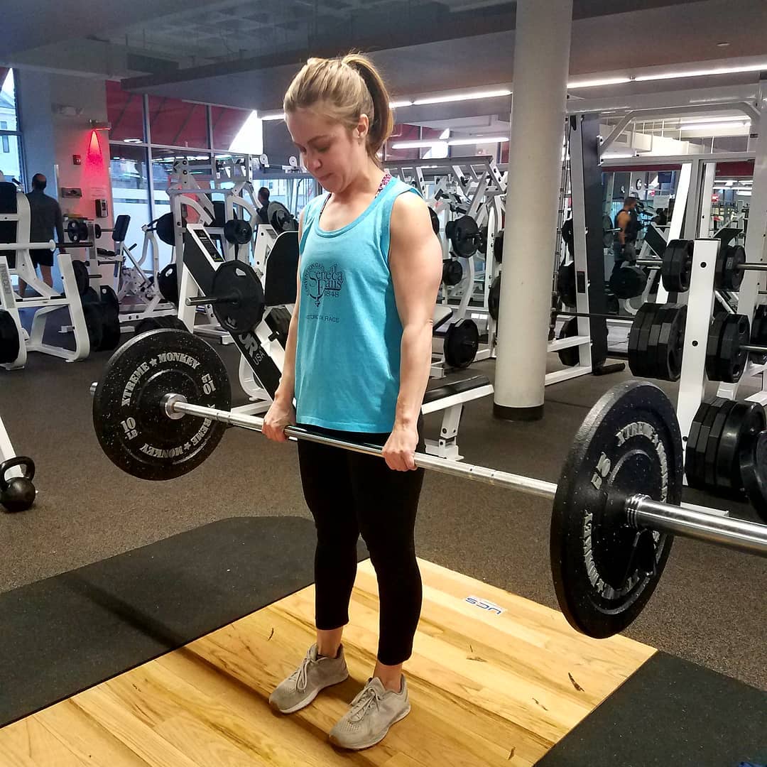 anna lifting weights